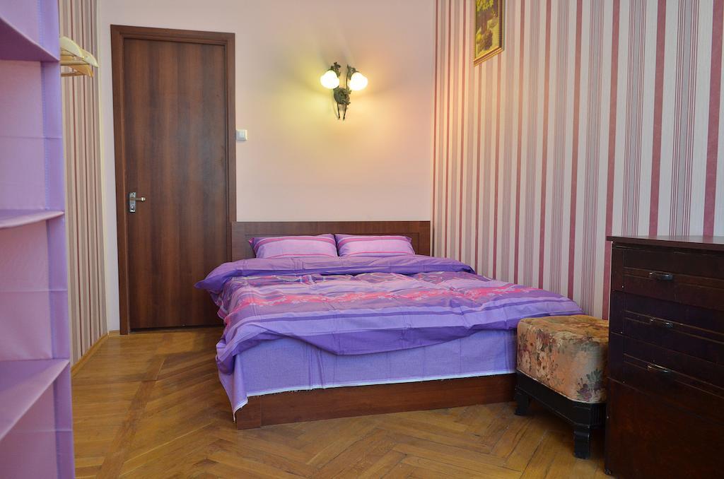 Griboedov Hostel & Suites Tbilisi ห้อง รูปภาพ
