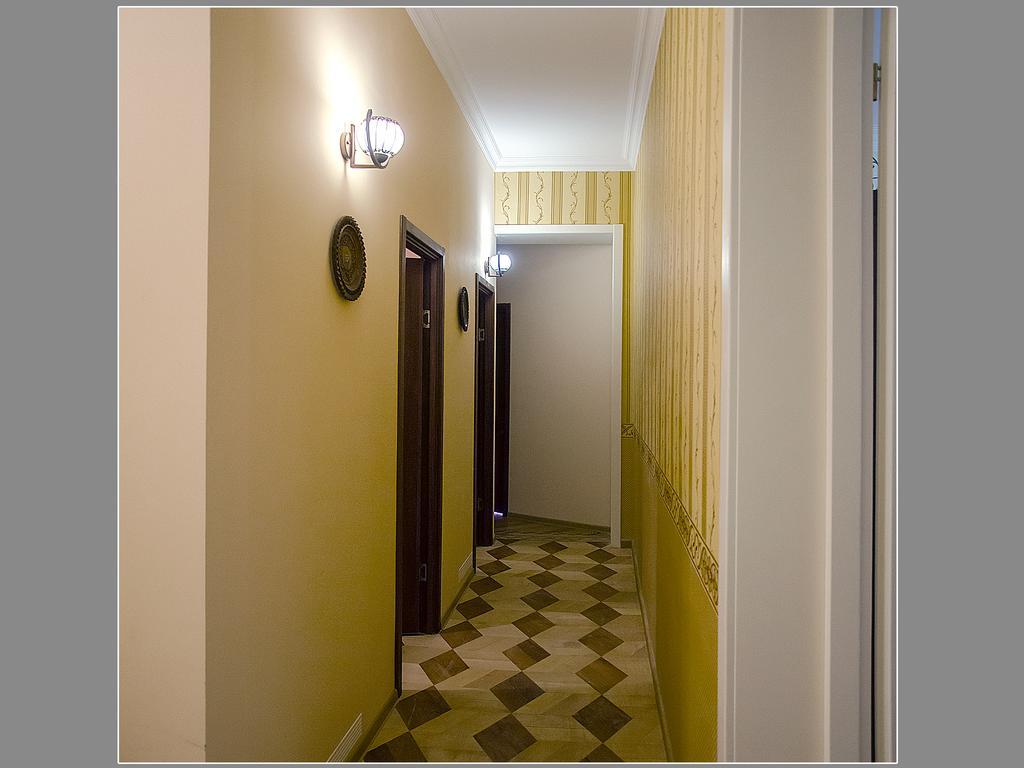 Griboedov Hostel & Suites Tbilisi ภายนอก รูปภาพ
