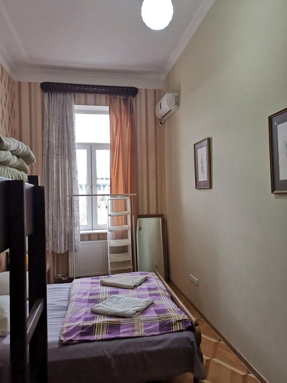 Griboedov Hostel & Suites Tbilisi ภายนอก รูปภาพ